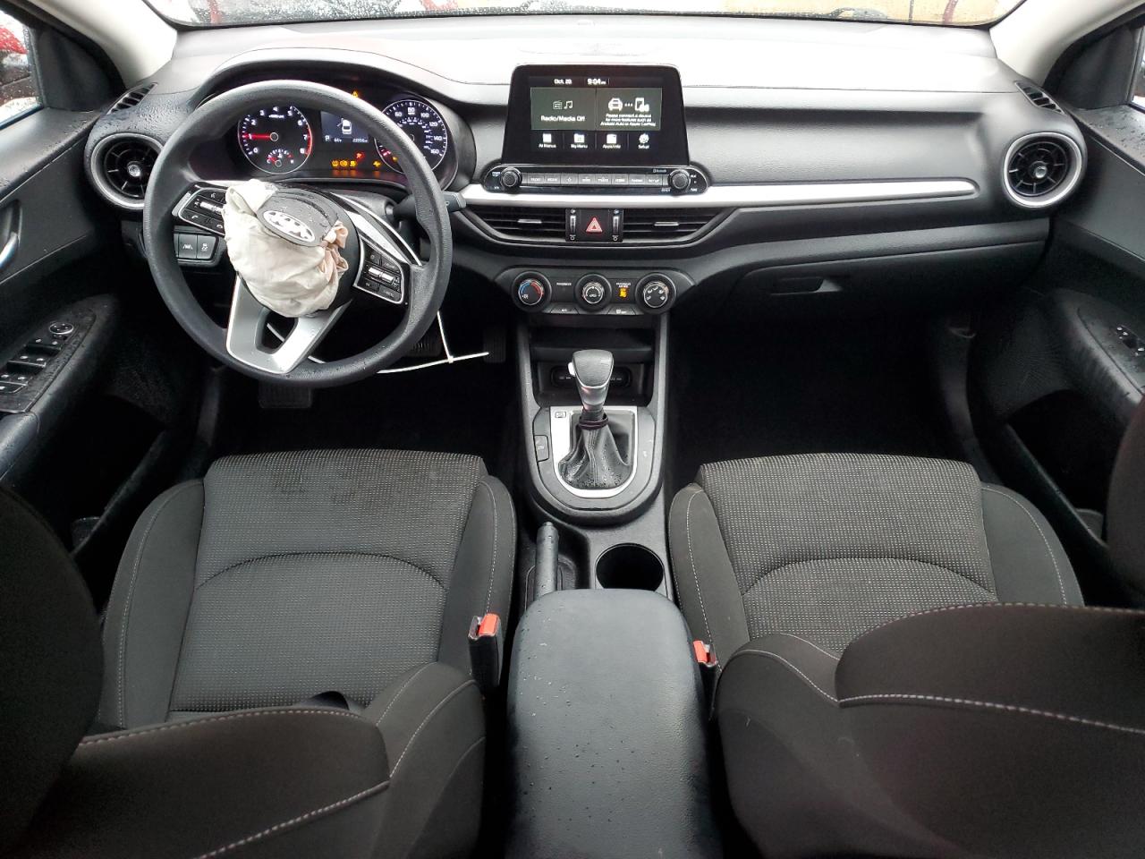 Kia Forte Fe Image 5