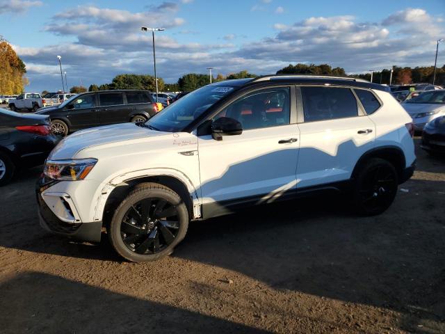  Salvage Volkswagen Taos