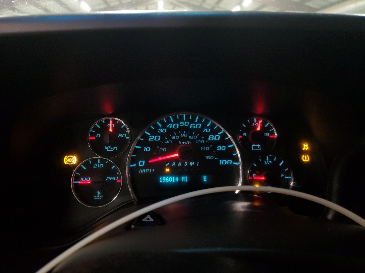 Chevrolet Express Image 9