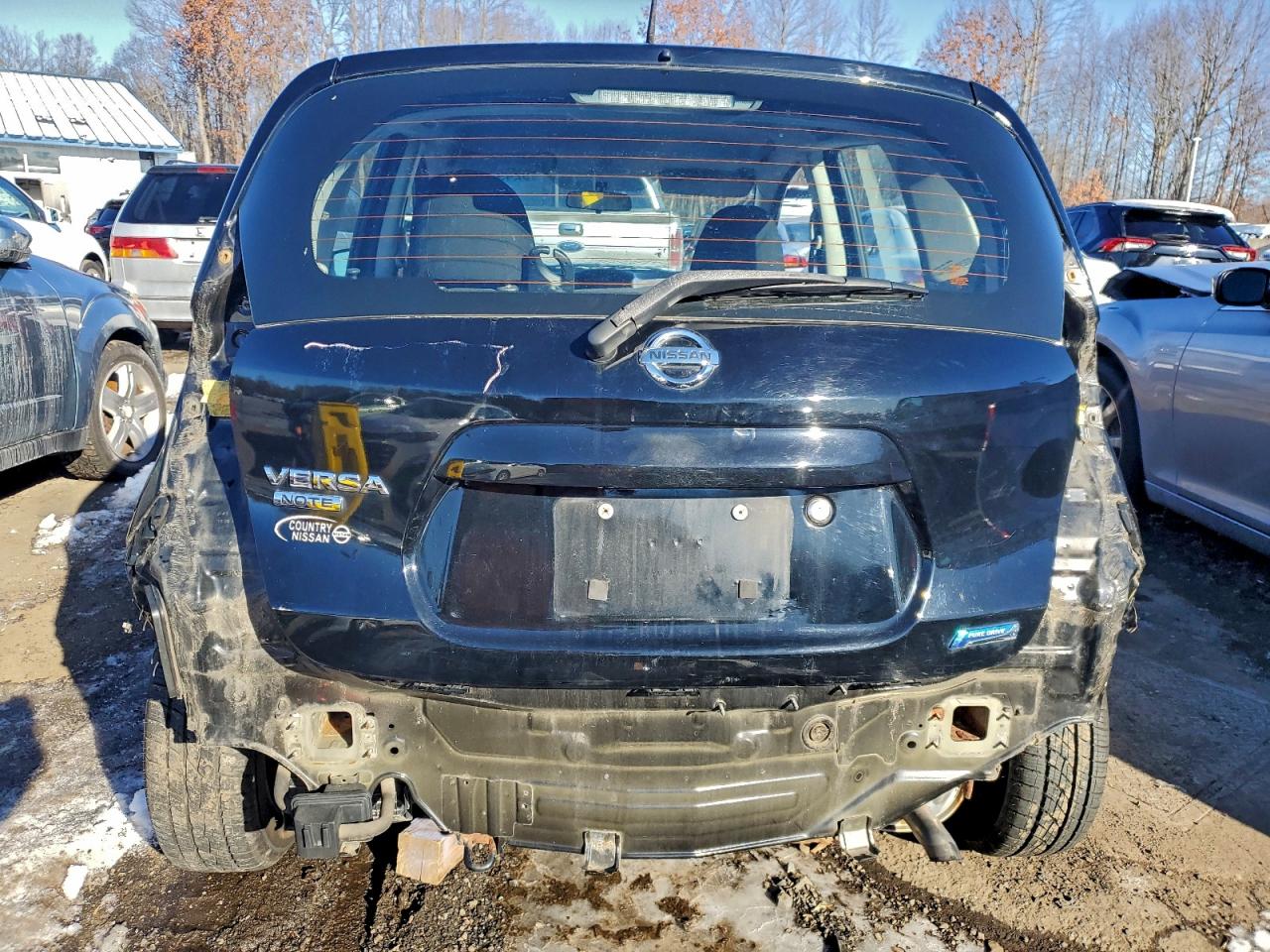 Nissan Versa S Image 13