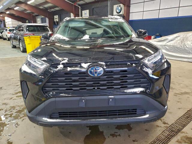 Toyota RAV4 Xle Image 4