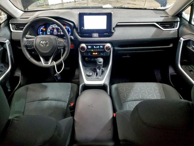 Toyota RAV4 Xle Image 13