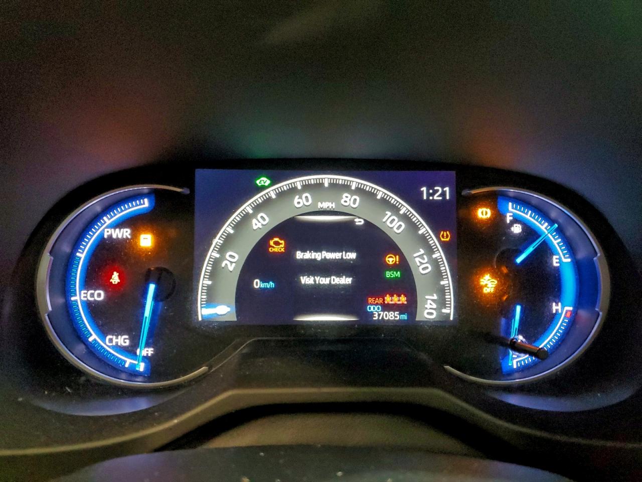 Toyota RAV4 Xle Image 5