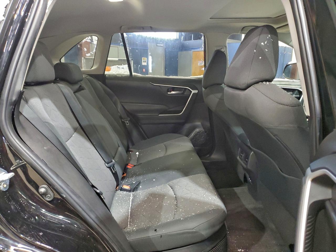 Toyota RAV4 Xle Image 10