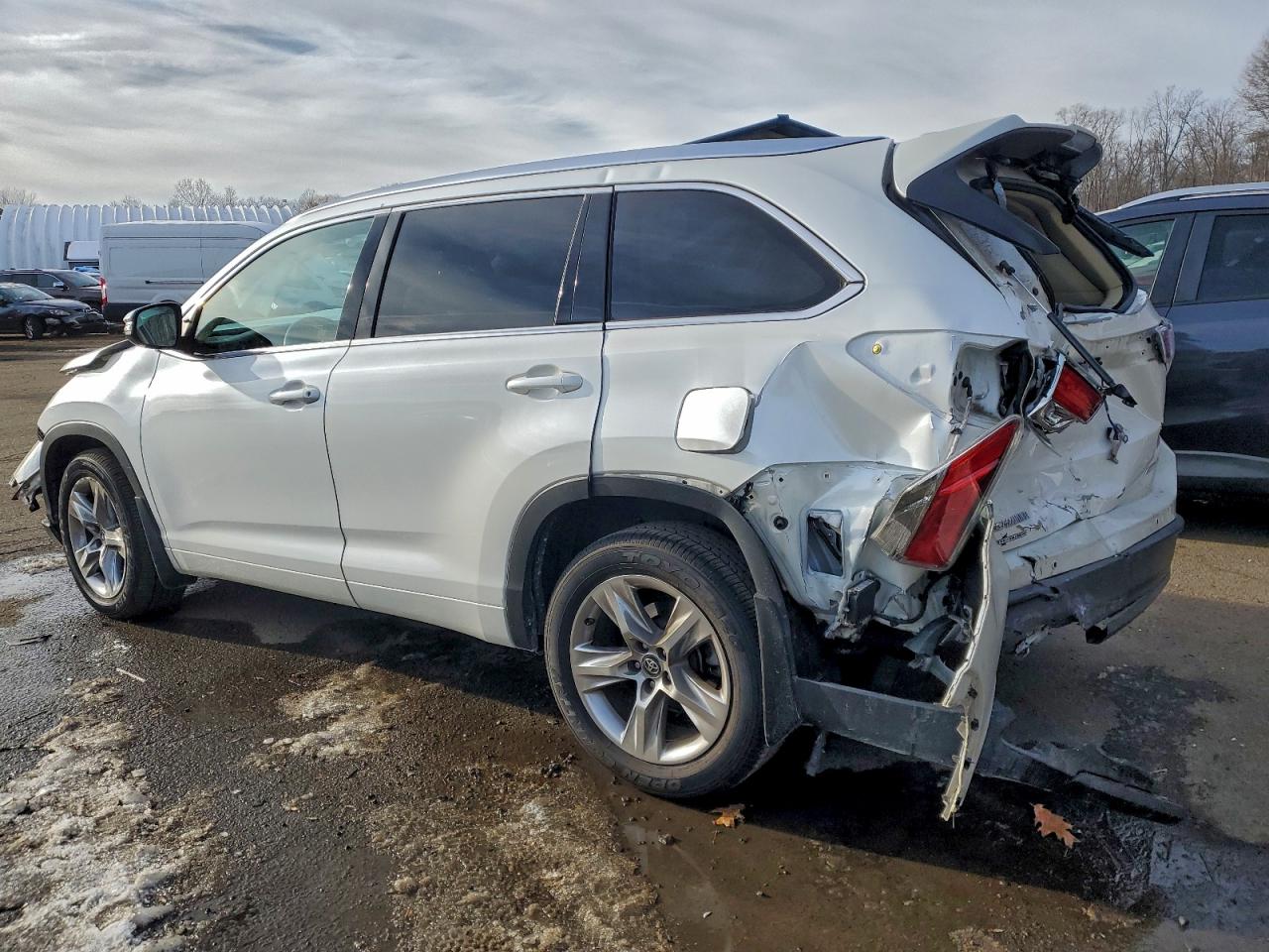 Toyota Highlander Limited Image 8