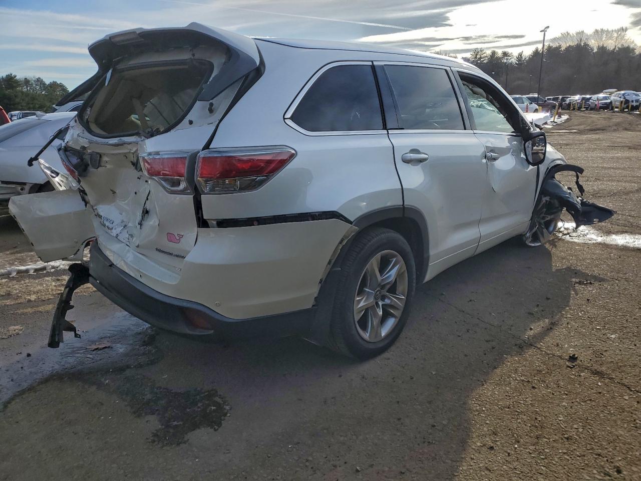 Toyota Highlander Limited Image 13