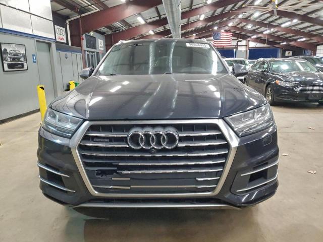 Audi Q7 Premium Plus Image 6