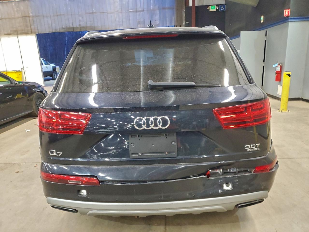 Audi Q7 Premium Plus Image 4