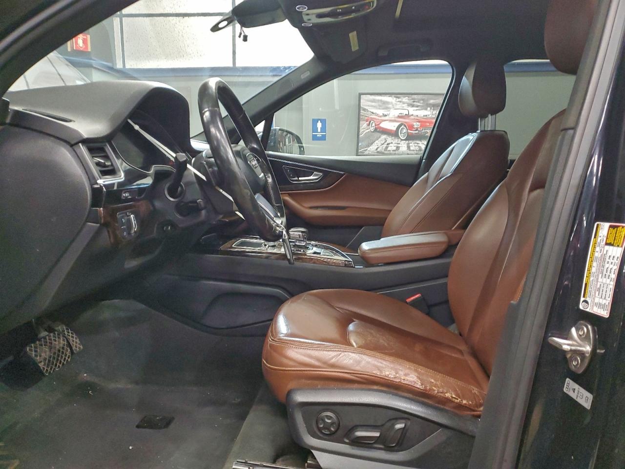 Audi Q7 Premium Plus Image 8