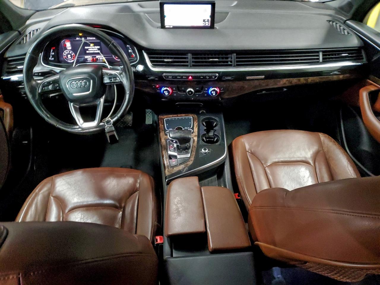 Audi Q7 Premium Plus Image 11