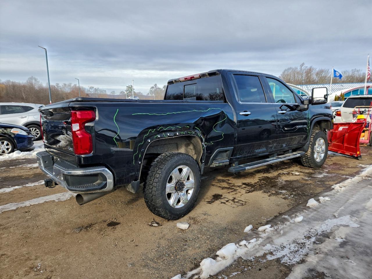 Chevrolet Silverado K3500 Ltz Image 4