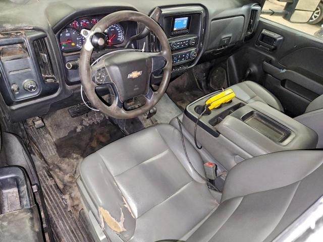 Chevrolet Silverado K3500 Image 9