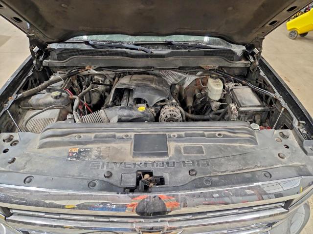 Chevrolet Silverado K3500 Image 8