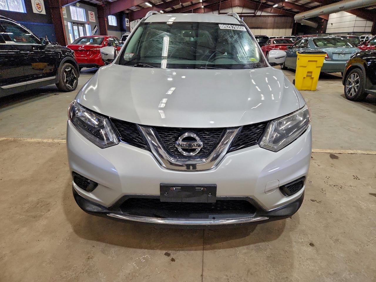 Nissan Rogue S Image 6
