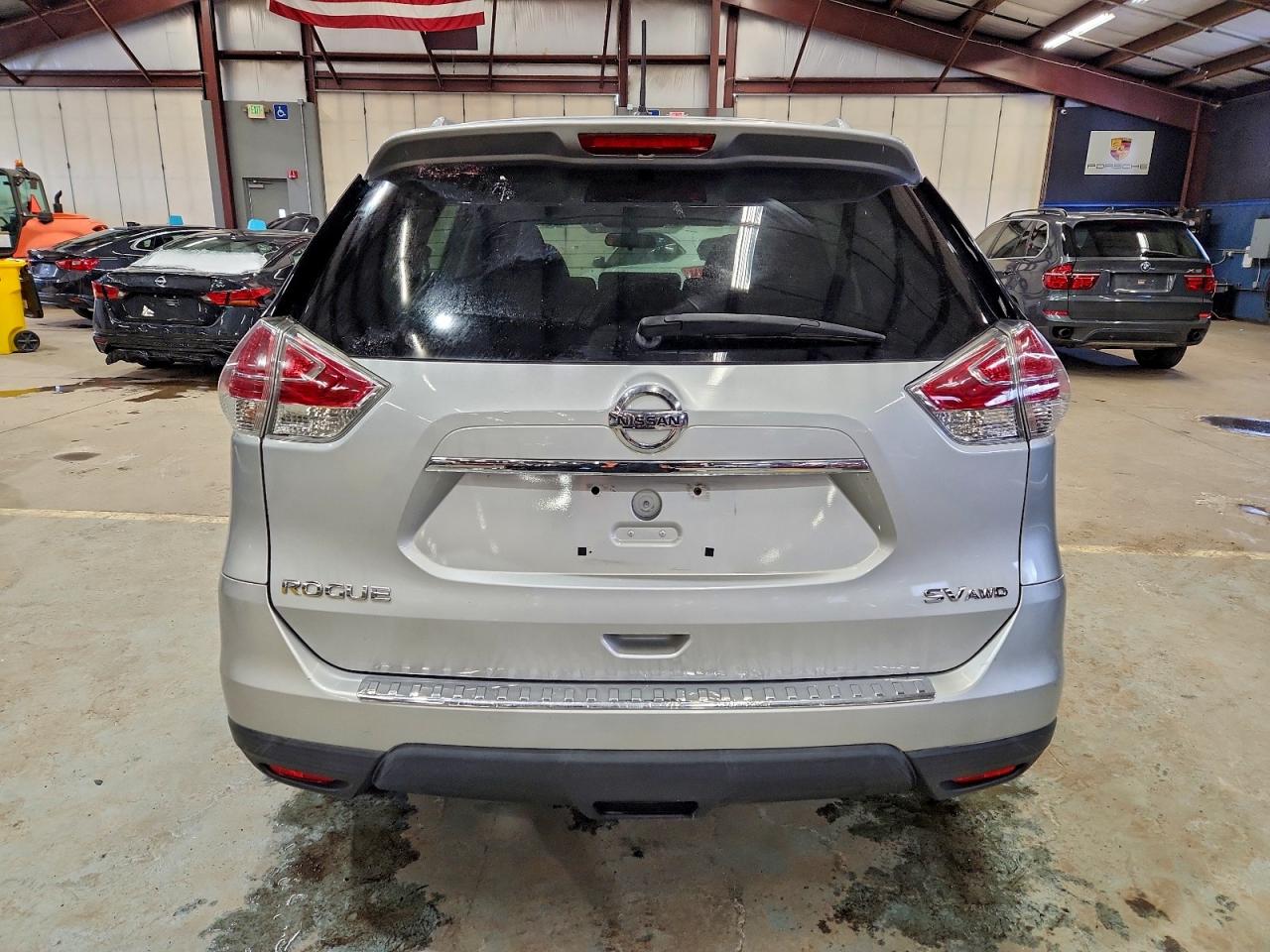 Nissan Rogue S Image 3