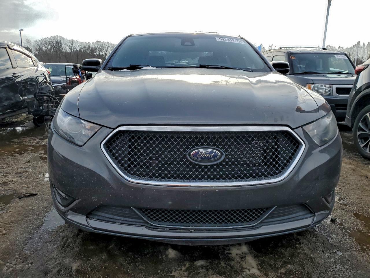 Ford Taurus Sho Image 3