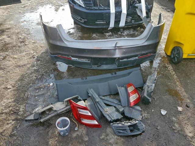 Ford Taurus Sho Image 11