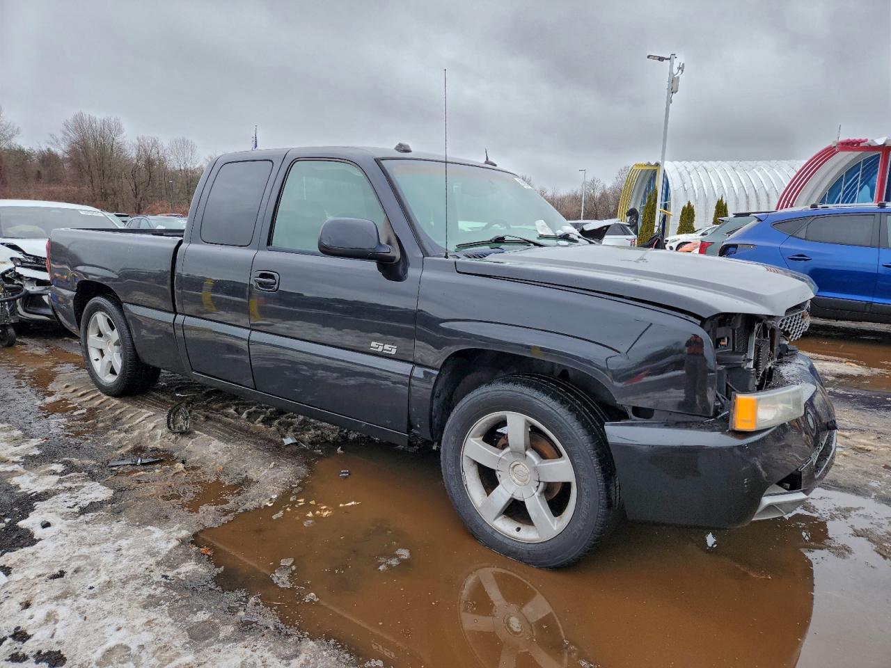 Chevrolet Silverado Ss Image 2