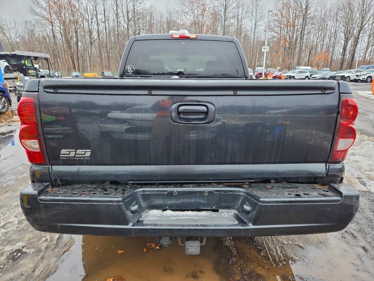 Chevrolet Silverado Ss Image 7