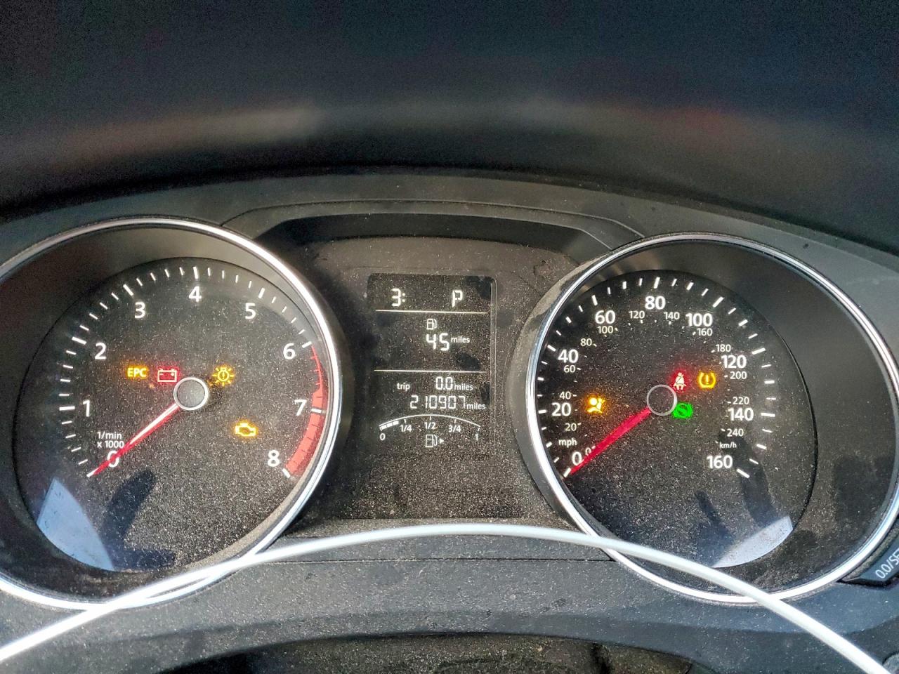 Volkswagen Jetta S Image 11