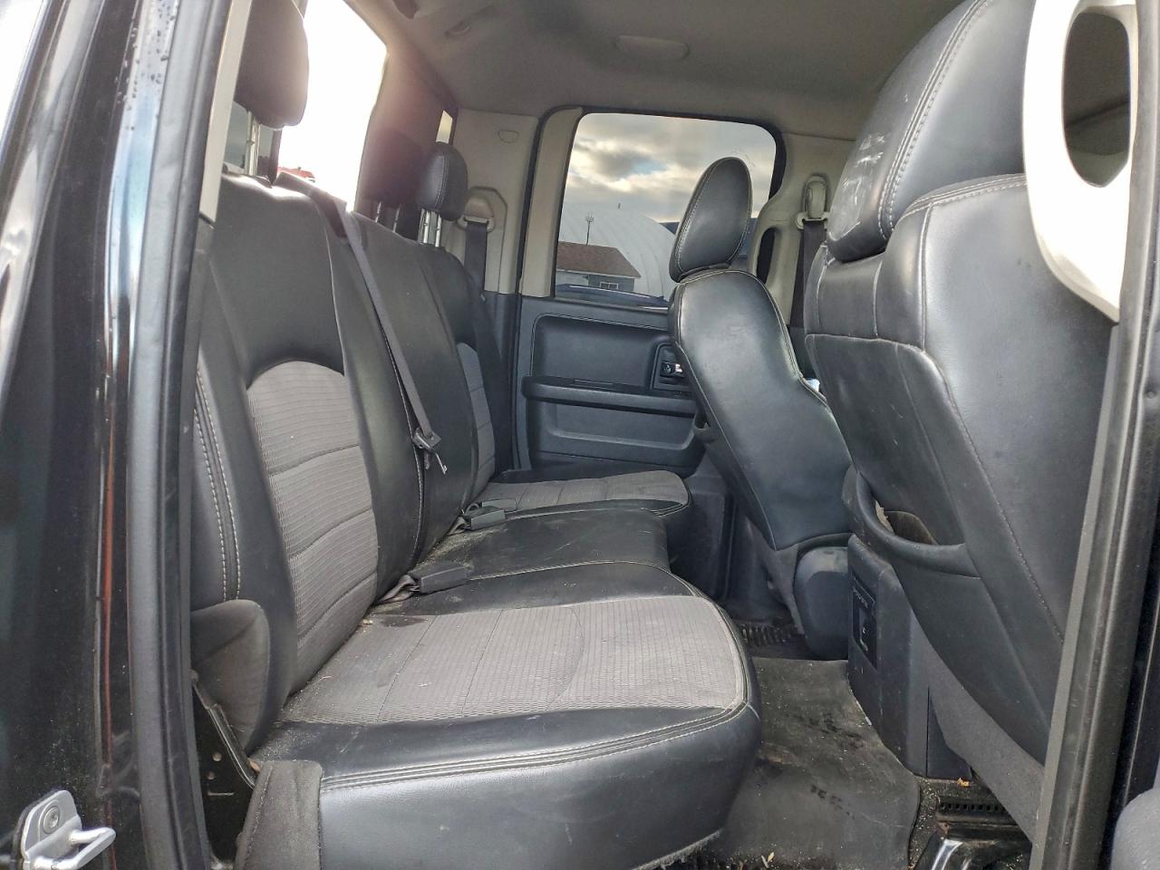 Dodge Ram 1500 Image 12