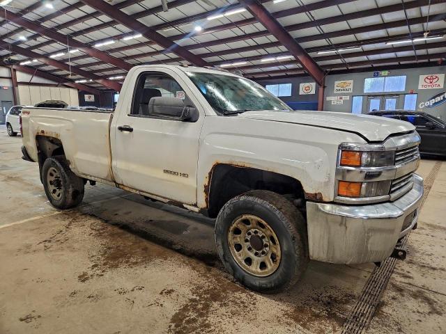 Chevrolet Silverado K2500 Heavy Duty Image 7