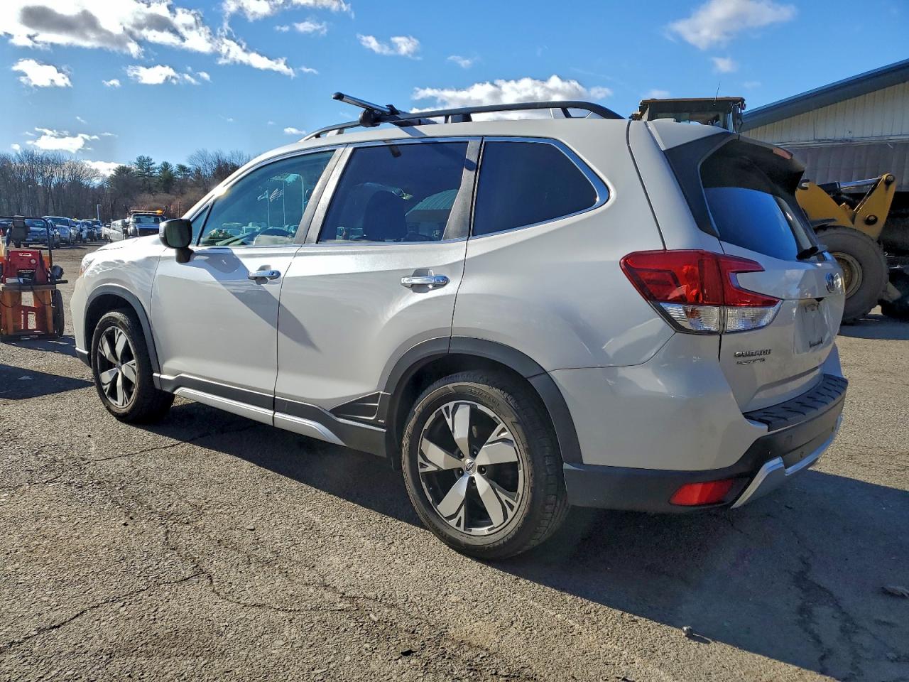 Subaru Forester Touring Image 3