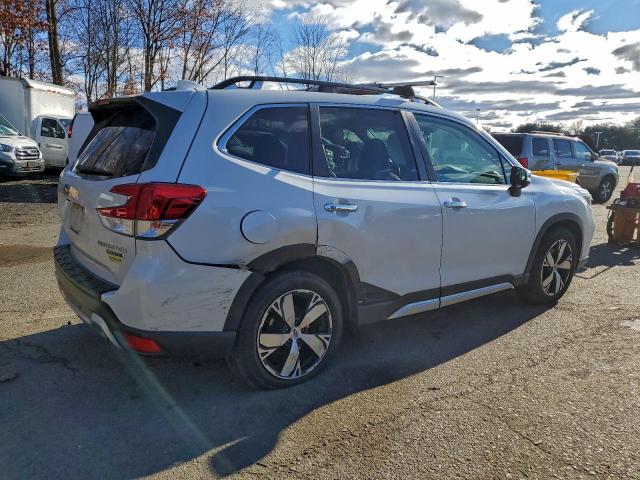 Subaru Forester Touring Image 5