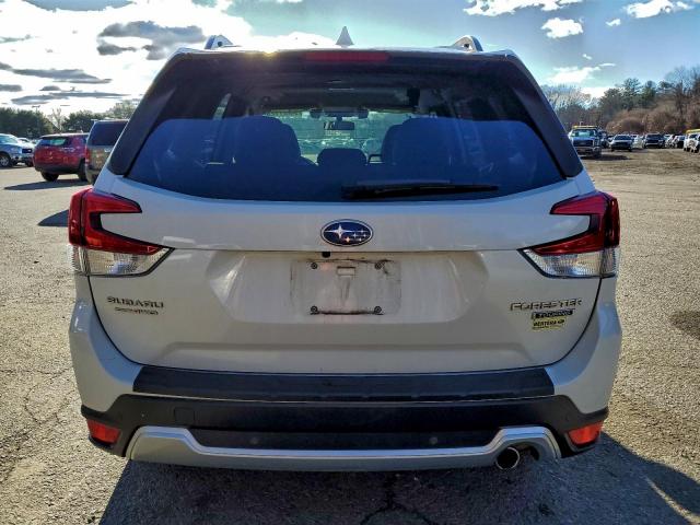 Subaru Forester Touring Image 8