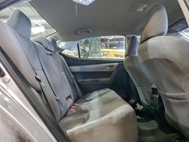 Toyota Corolla L Image 13