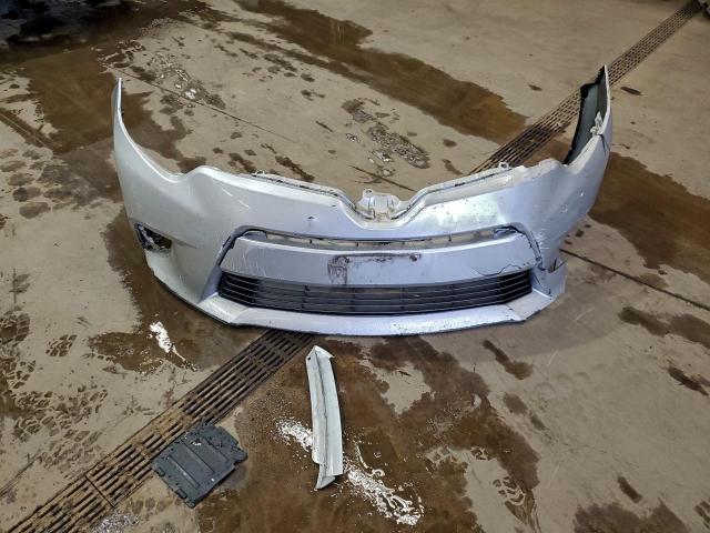 Toyota Corolla L Image 5