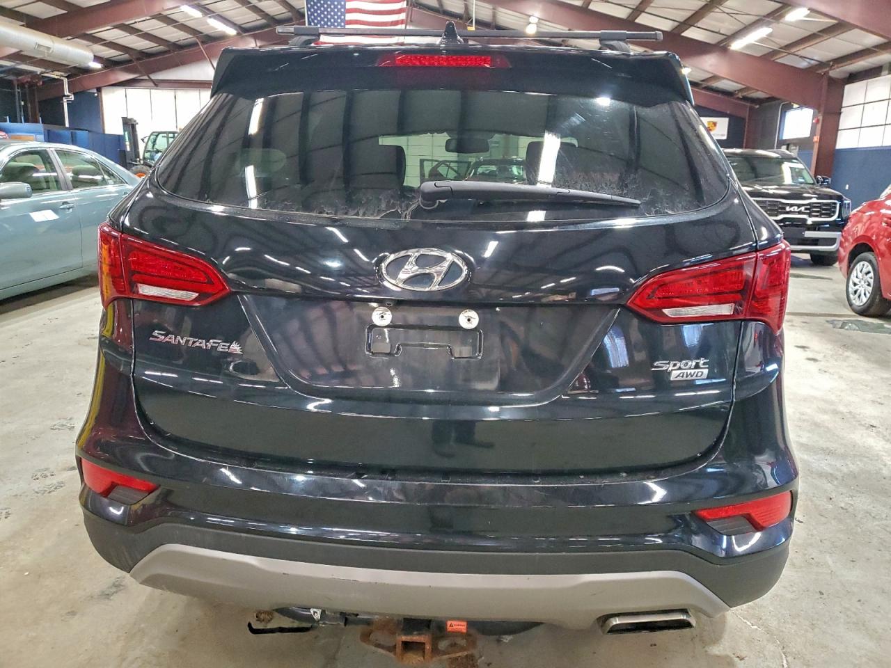 Hyundai SANTA FE Image 11