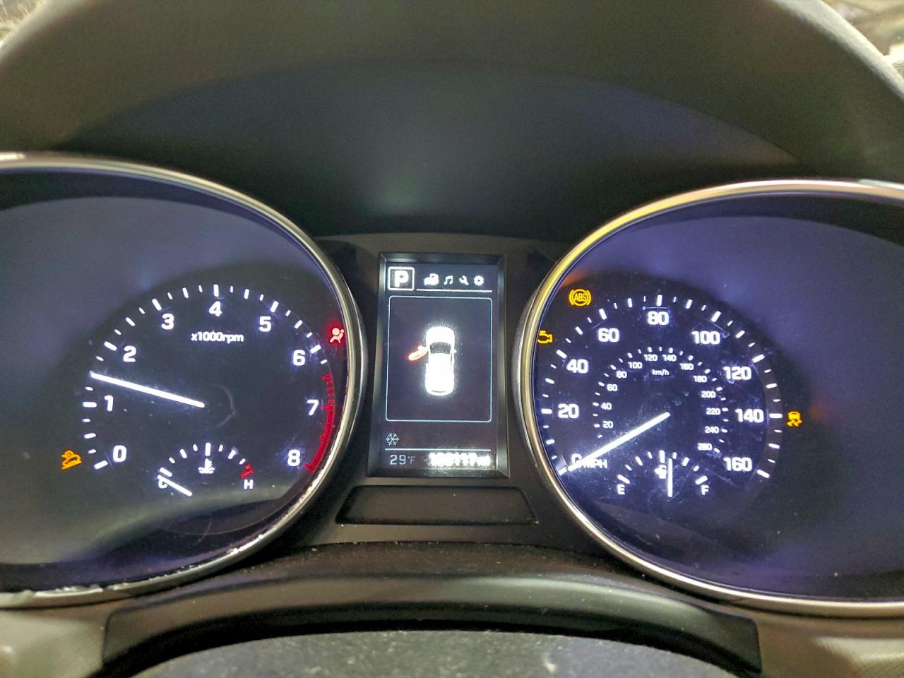 Hyundai SANTA FE Image 10