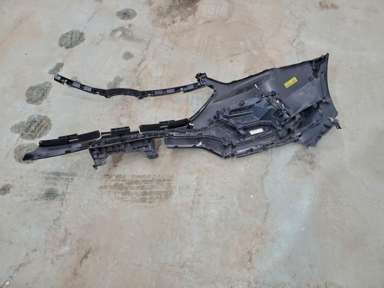 Hyundai SANTA FE Image 4