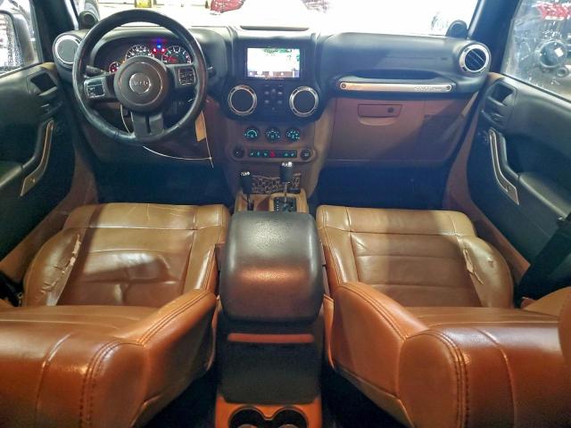 Jeep Wrangler Sahara Image 6