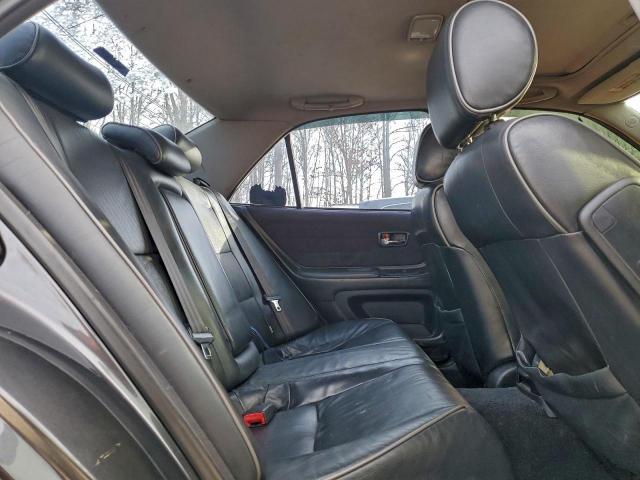 Lexus Is 300 Image 12