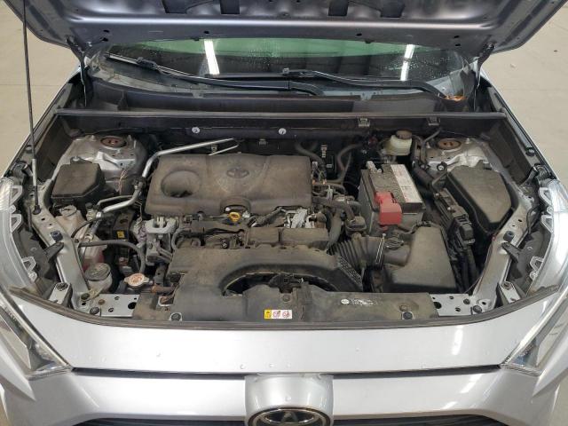 Toyota RAV4 Xle Image 8