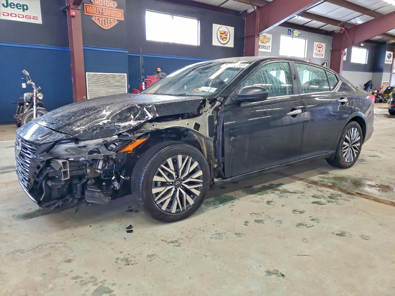 Nissan Altima Sv Image 1