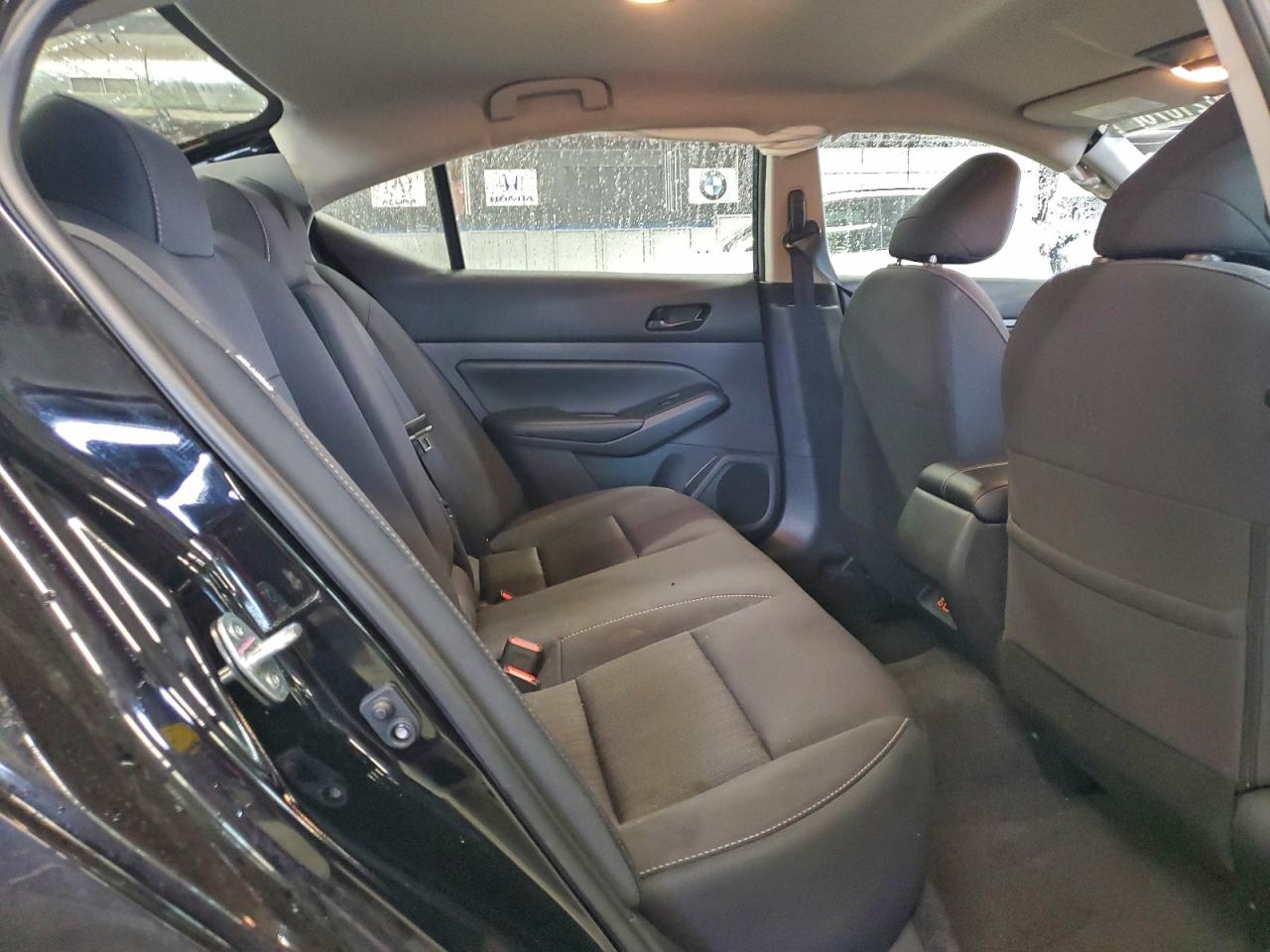 Nissan Altima Sv Image 13