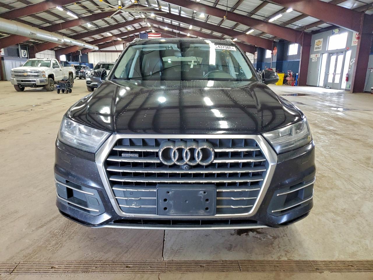 Audi Q7 Premium Plus Image 10