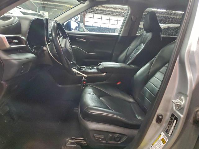 Toyota Highlander Hybrid Xle Image 6