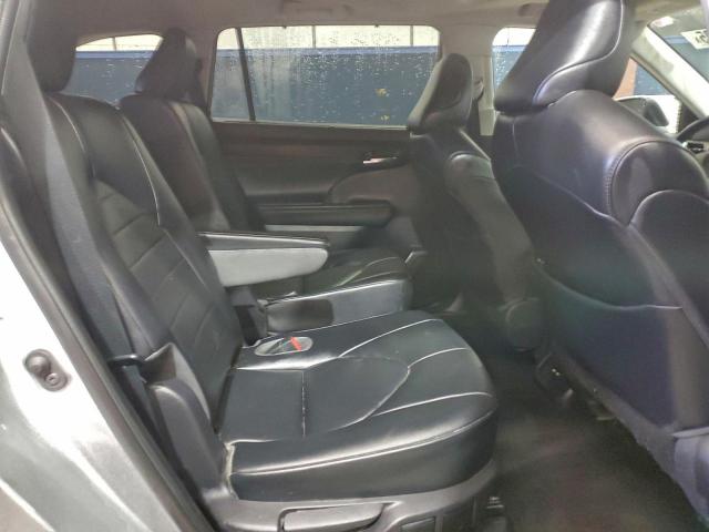 Toyota Highlander Hybrid Xle Image 11