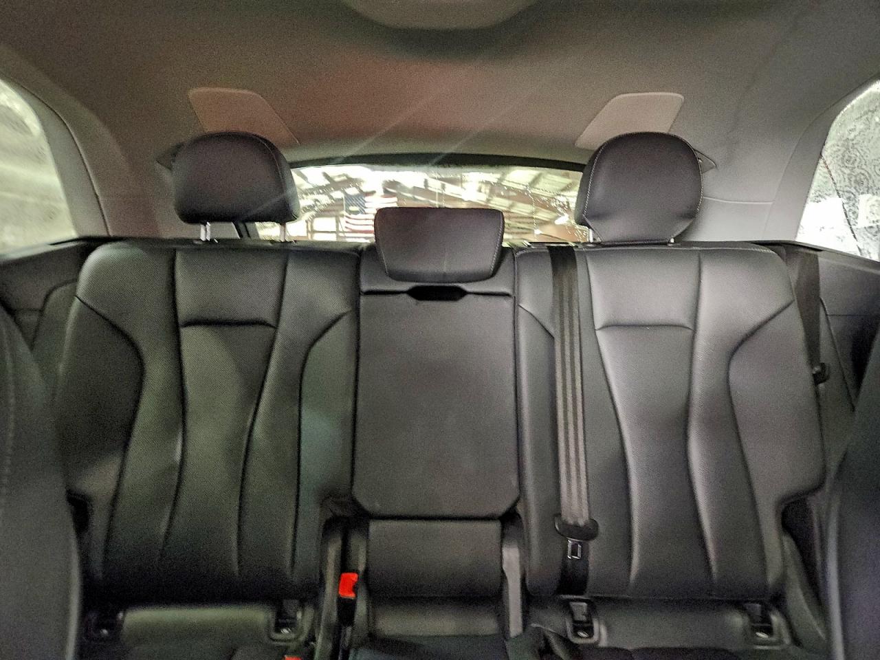 Audi Q8 Premium Plus S-line Image 8