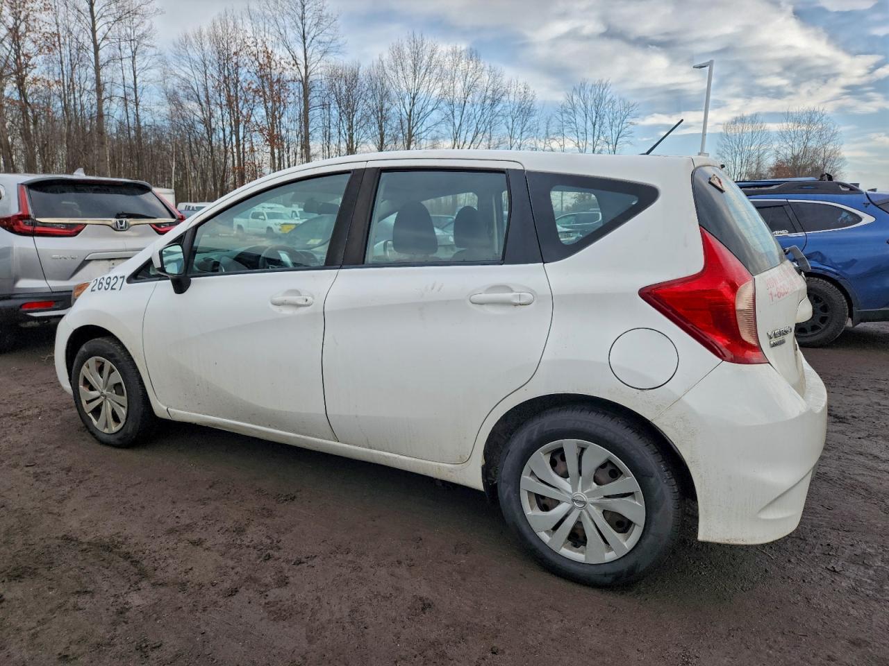 Nissan Versa S Image 2