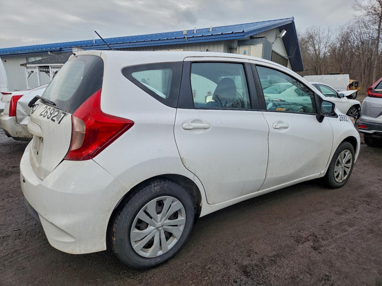 Nissan Versa S Image 7