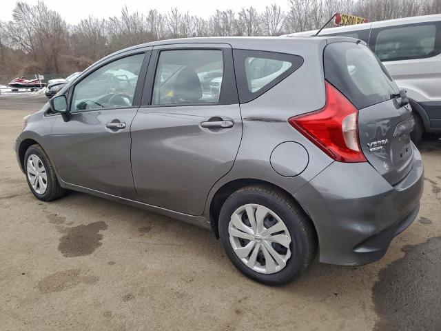 Nissan Versa S Image 7