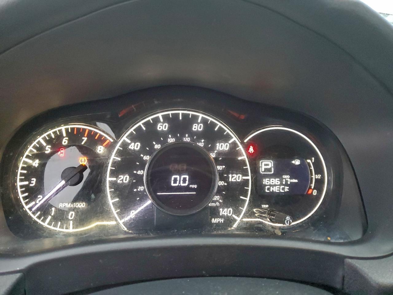 Nissan Versa S Image 3