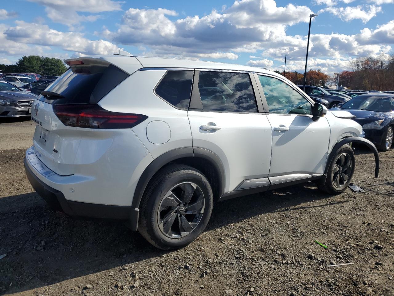 Nissan Rogue Sv Image 12