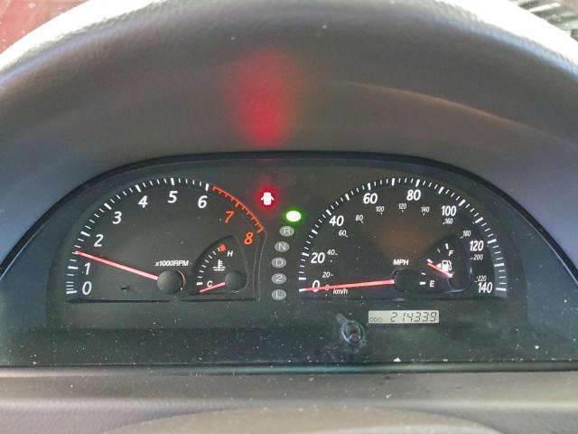 Toyota Camry Le Image 5