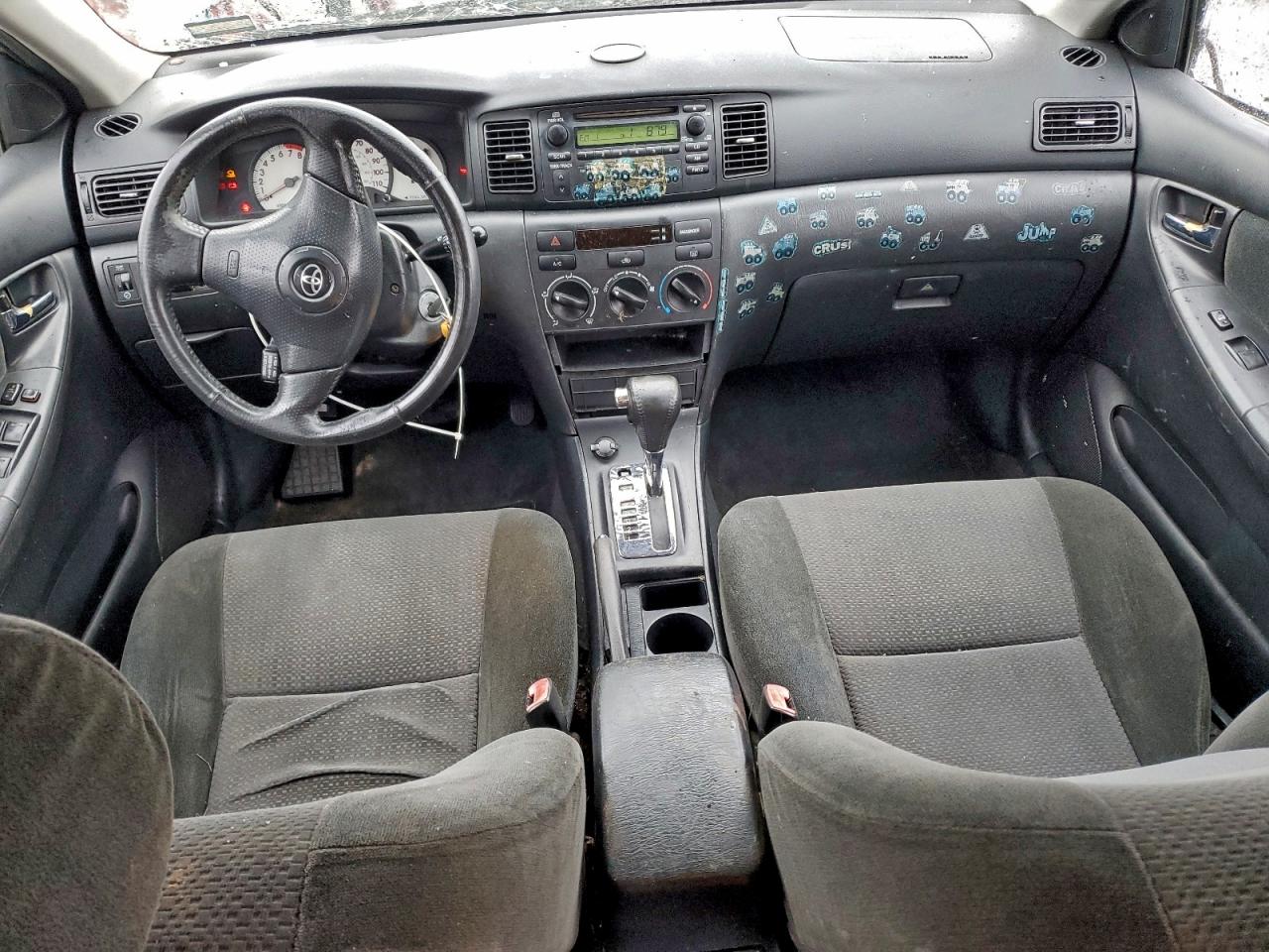 Toyota Corolla Ce Image 4